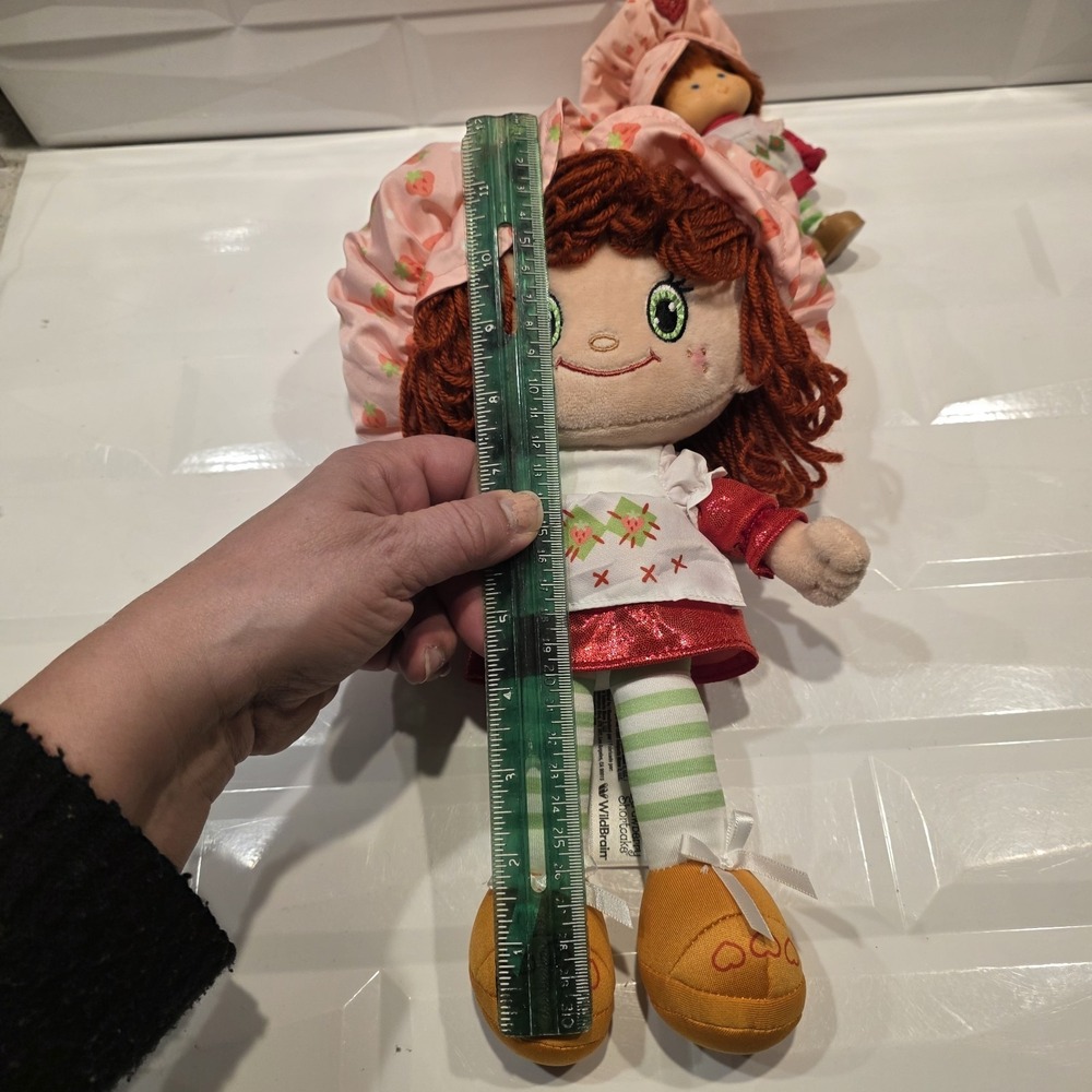 Strawberry Shortcake Plush 14-Inch Classic Plush Rag Doll & 6" Classic Doll - Picture 5 of 11